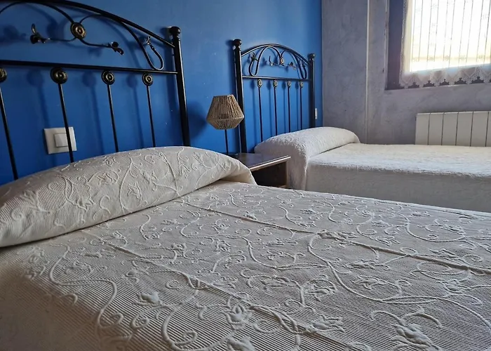 Martinez בית נופש *