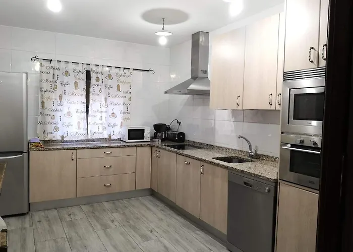 Martinez בית נופש Ros